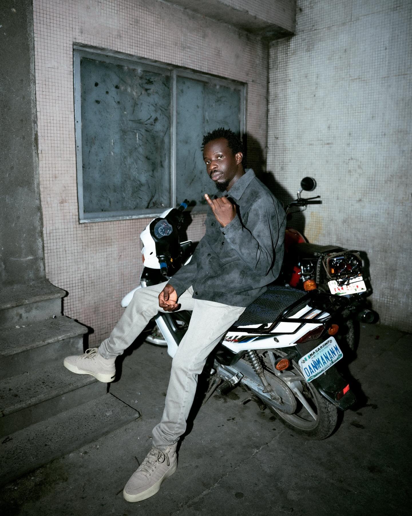 Bawa ALA - Artist